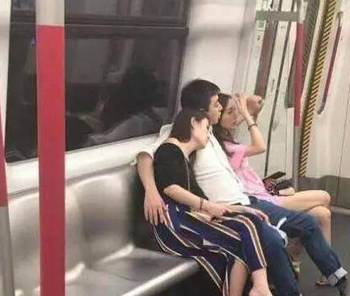 最新美女殺鴨,最新美女殺鴨，時(shí)尚新潮與獨(dú)特魅力的交匯